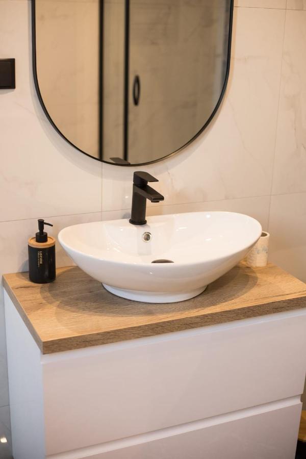 Apartament Mietowy Rumianek Lwowek المظهر الخارجي الصورة